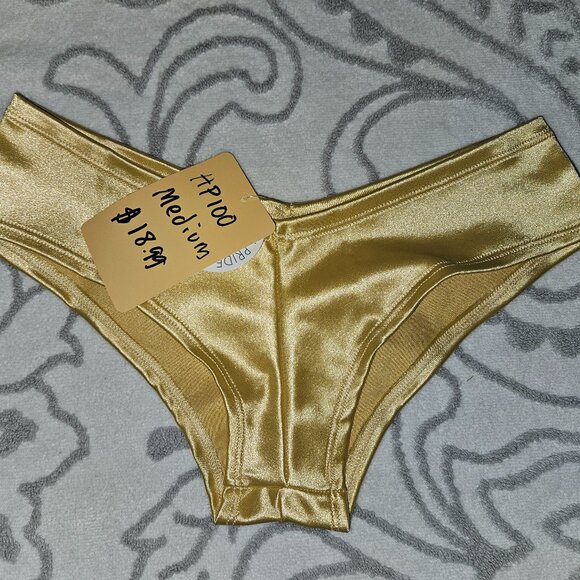 NWT MEDIUM LOW V BOOTY SHORTS GOLD - Picture 1 of 15